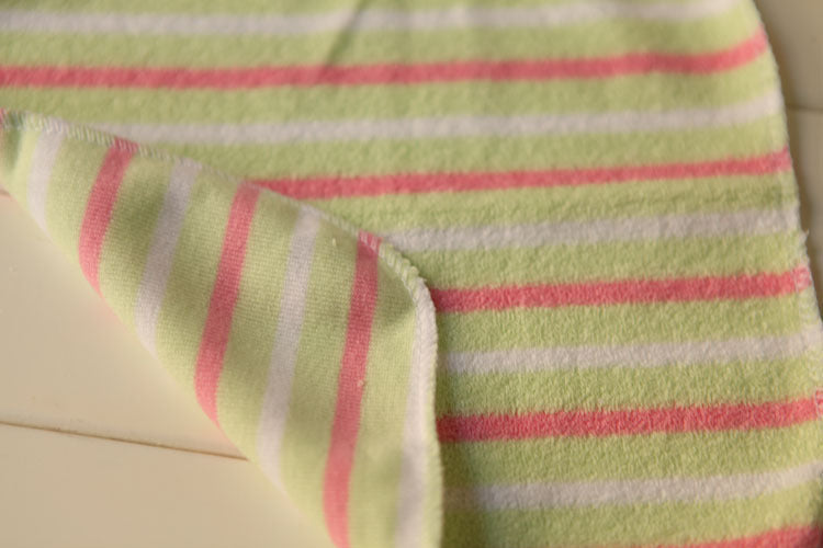 Baby Feeding Towel - Dealgiganten